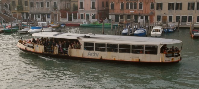 vaporetto.jpg vaporetto.jpg